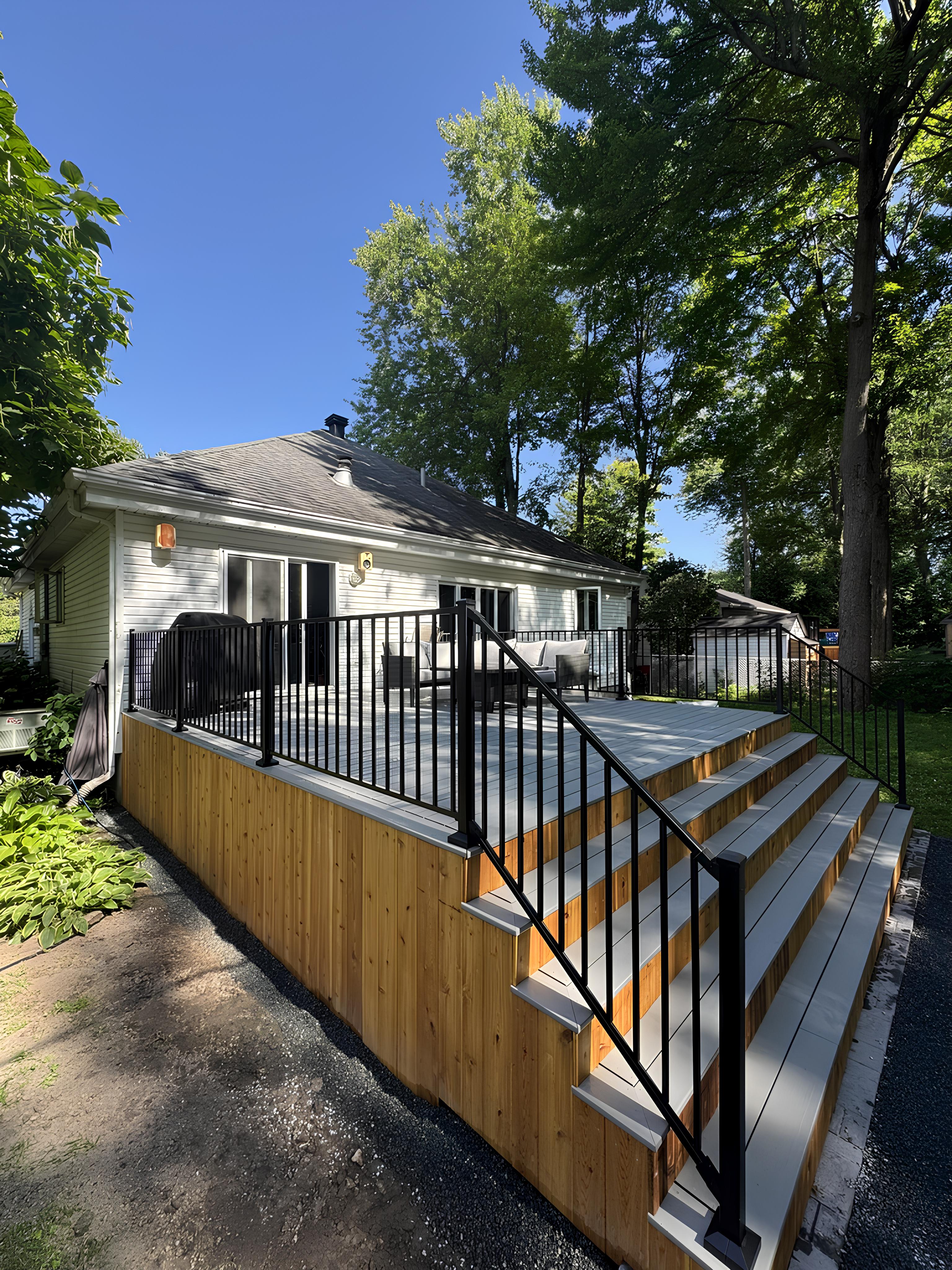 Beautiful custom-built deck by Calco Construction